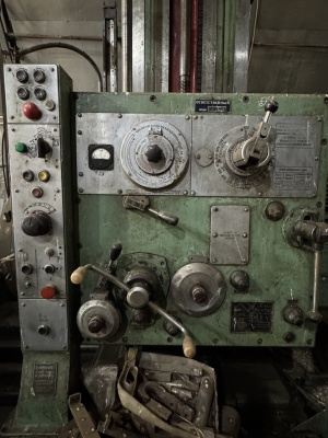 горизонтально-расточной станок 2А620ВФ1А