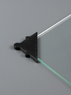 Уголки пластиковые защитные для листового металла