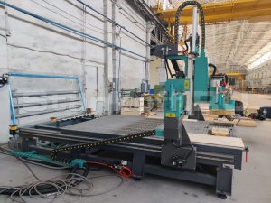 Фрезерный станок с ЧПУ TS 2030 ATC R (С поворотным шпинделем)