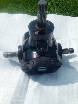 Угловой редуктор S2155065020