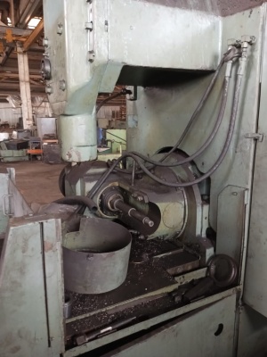 В продаже зубофрезерные станки 5Д312