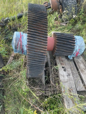 запчасти на ЭШ10/70 : Зубчатые колеса