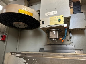 3-х осевой обрабатывающий центр BRIDGEPORT - VMC 560 MACH-ID 9241