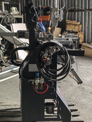 KABAN LC 2010 Станок для водоотводящих каналов полуавтоматический