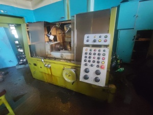 Червячнорезьбошлифовальный станок 5886в