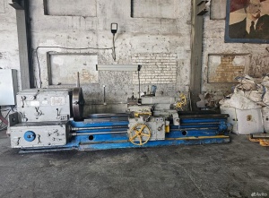 Токарно-винторезный станок 1А64