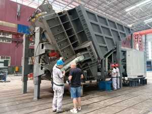 Пресс-ножниы серии SHIC с наполнителем и сверхмощные серии SHVI с боковым сжатием