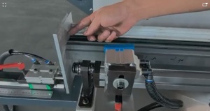 4-осевой фрезерный станок с ЧПУ для обработки алюминия SKX1-600