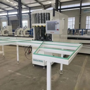 Углозачистной станок с чпу для пвх 3-х осевой