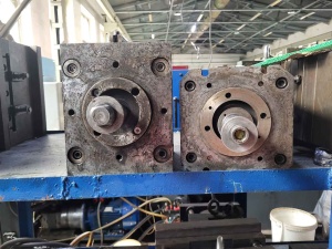 Пресс-формы для литья пластмасс