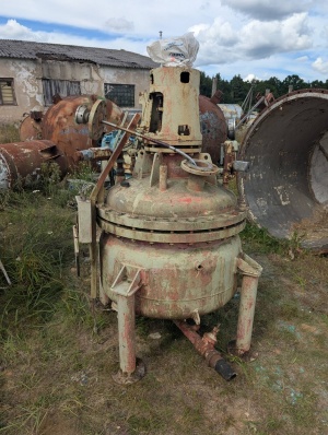 Реактор нержавеющая сталь, обьем 0,33 м3