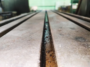 Горизонтально-фрезерный станок 6т83-1