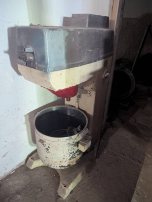 Взбивальная машина МВ-35