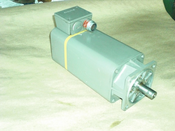 Сервомотор от круглошлифовального станка STUDER S40, siemens 1FT5064-0AC01-2