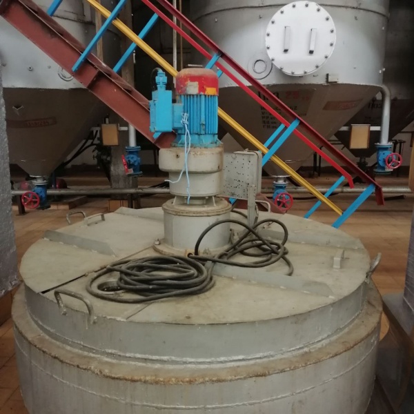 Сироповарка, смеситель, емкость нерж сталь 1 м3