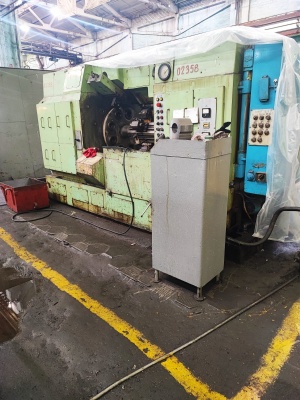 Токарный автомат 1б290-8