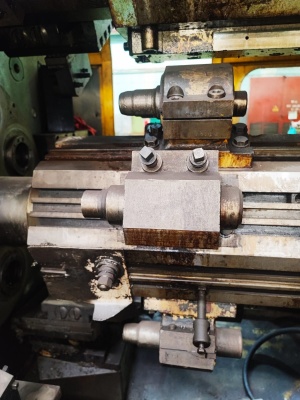 Токарный автомат 1б290-8