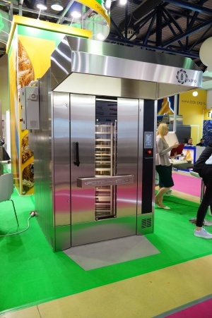 Печь ротационная хлебопекарная