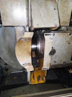 Червячнорезьбошлифовальный станок 5886в