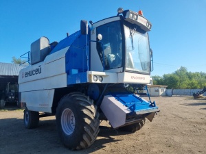 Комбайн кзк Енисей 950