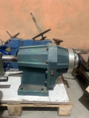 Импортные Мотор редуктора