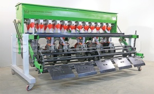 Демонстрационный стенд «Зернотуковая сеялка»