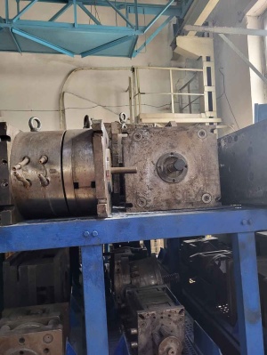 Пресс-формы для литья пластмасс