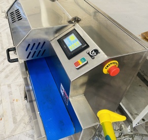 Слайсер промышленный для нарезки снеков