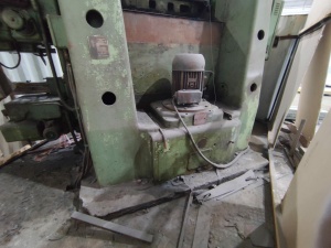 Токарно-карусельный станок TOS SK-16 диаметр 1750 мм