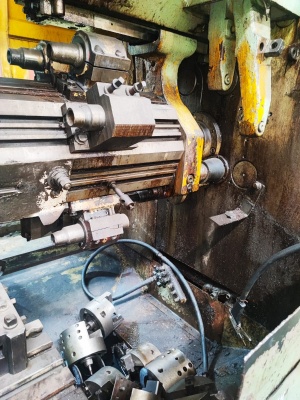 Токарный автомат 1б290-8