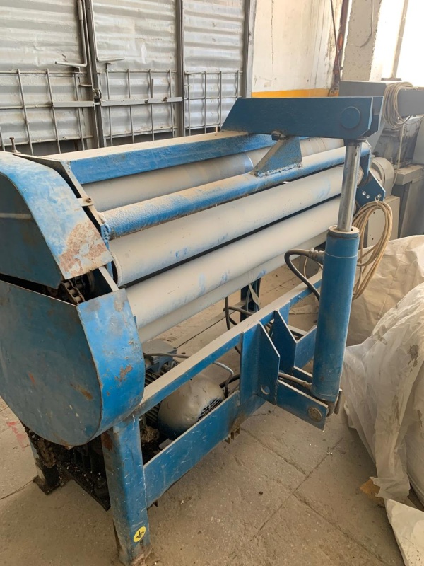 Упаковщик поролона (листов) в рулон