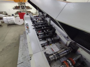 Машина для производства пакетов бумажных с прямоугольным дном BAG MASTER TC 8-28 PUNCHED HANDLE