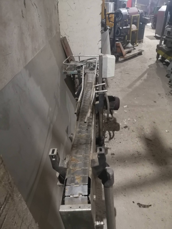 Транспортеры подачи банок, конвейеры для транспортитровки банок и бутылок