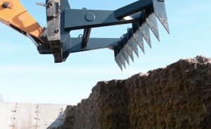 Грабли для силоса на телескопический погрузчик Manitou, Heli, Merlo и других