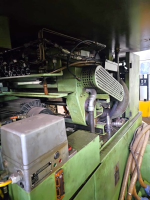 Фрезерный горизонтальный паллетный обрабатывающий центр MAHO MC5HS