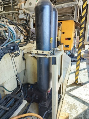 Инжекционно-литьевая машина «HUSKI 225RS65/60»