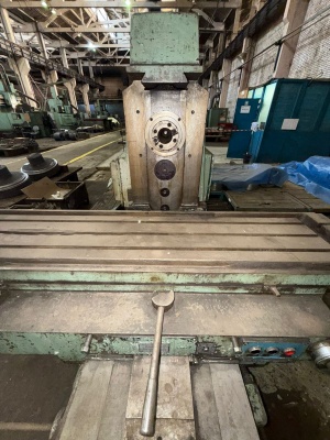 Горизонтально-фрезерный станок 6р83 (1374)