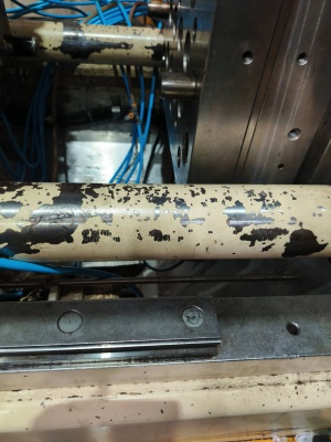 Инжекционно-литьевая машина «HUSKI 160RS45/42»