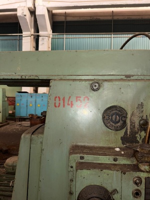 Горизонтально-фрезерный станок 6р83 (1452)