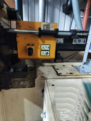 Инжекционно-литьевая машина «HUSKI 160RS45/42»