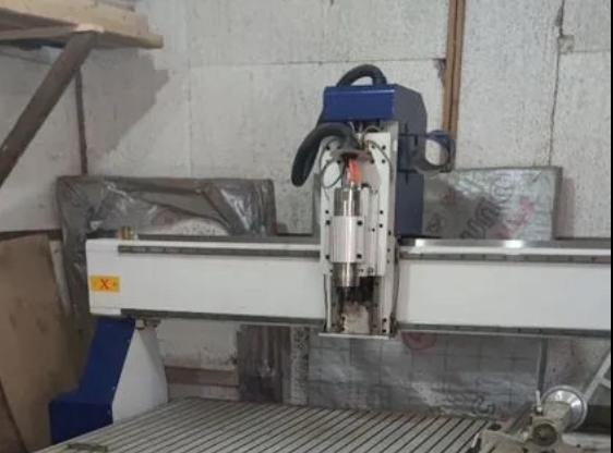 Фрезер с чпу dirtec 1515B