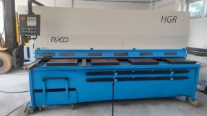 Гидравлические гильотинные ножницы RICO HGR 310