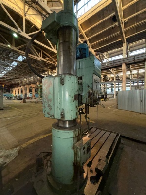 Радиально-сверлильный станок 2а554