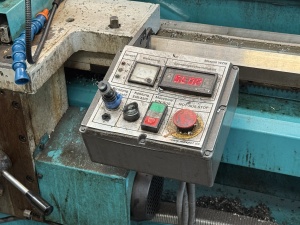 Токарно центровой станок Mexpol - TUB 830B