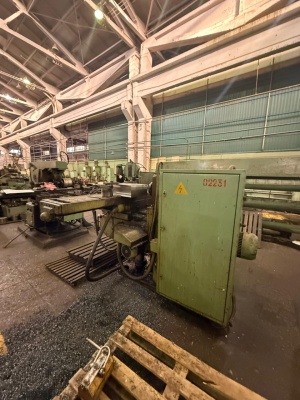 Горизонтально-фрезерный станок 6т83-1