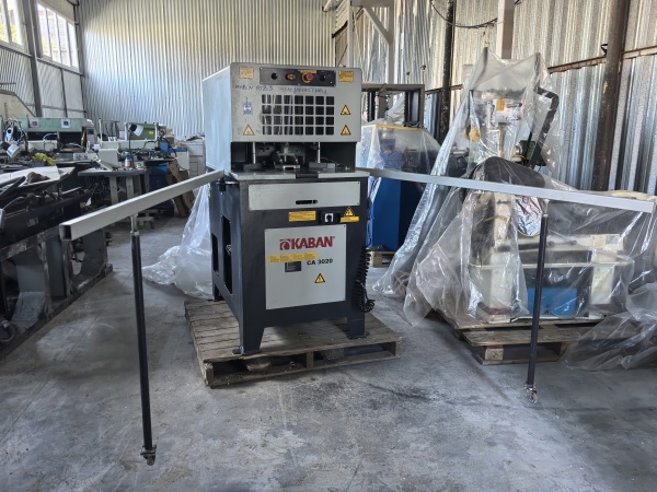KABAN CA 3020 Автоматический углозачистной станок со сменным валом