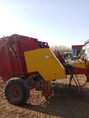 Пресс-подборщик бобруйскагромаш прф-145