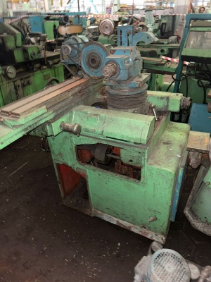 Универсально-заточной станок 3в642 (1448)