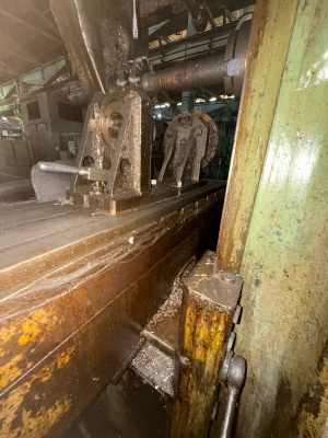 Горизонтально-фрезерный станок 6м83