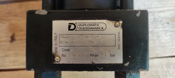 Гидроцилиндры Duplomatic Oleodinamica HC2A-63/28W